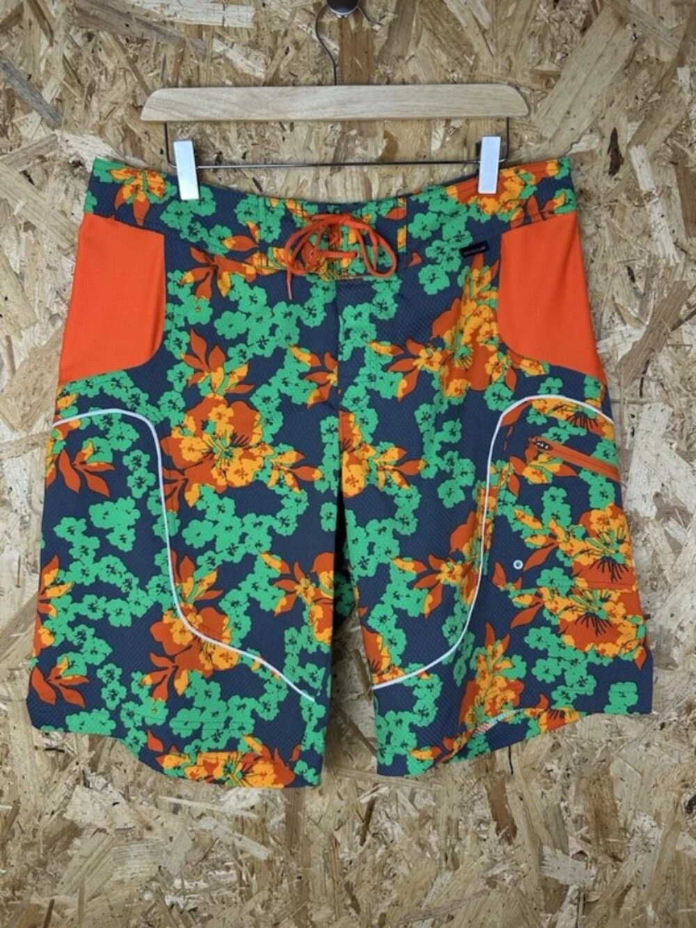 Nike Sphere Dry Tropical Floral Swim Shorts
